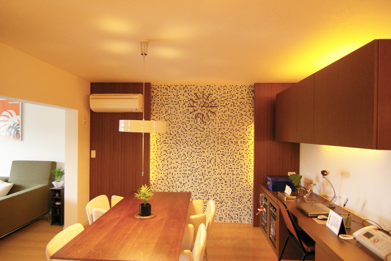 ダイニング。廣瀬慶二設計。